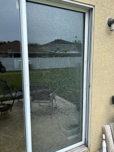 broken sliding glass door in Tampa Fl Professional glass replacement service